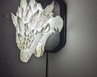 Monster Hunter Rathalos inspired wall trophy lamp to decorate your room bedroom, playroom or office