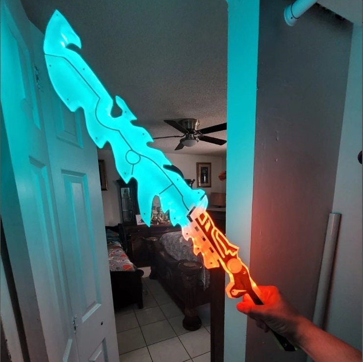 Guardian Sword Zelda Breath of The Wild