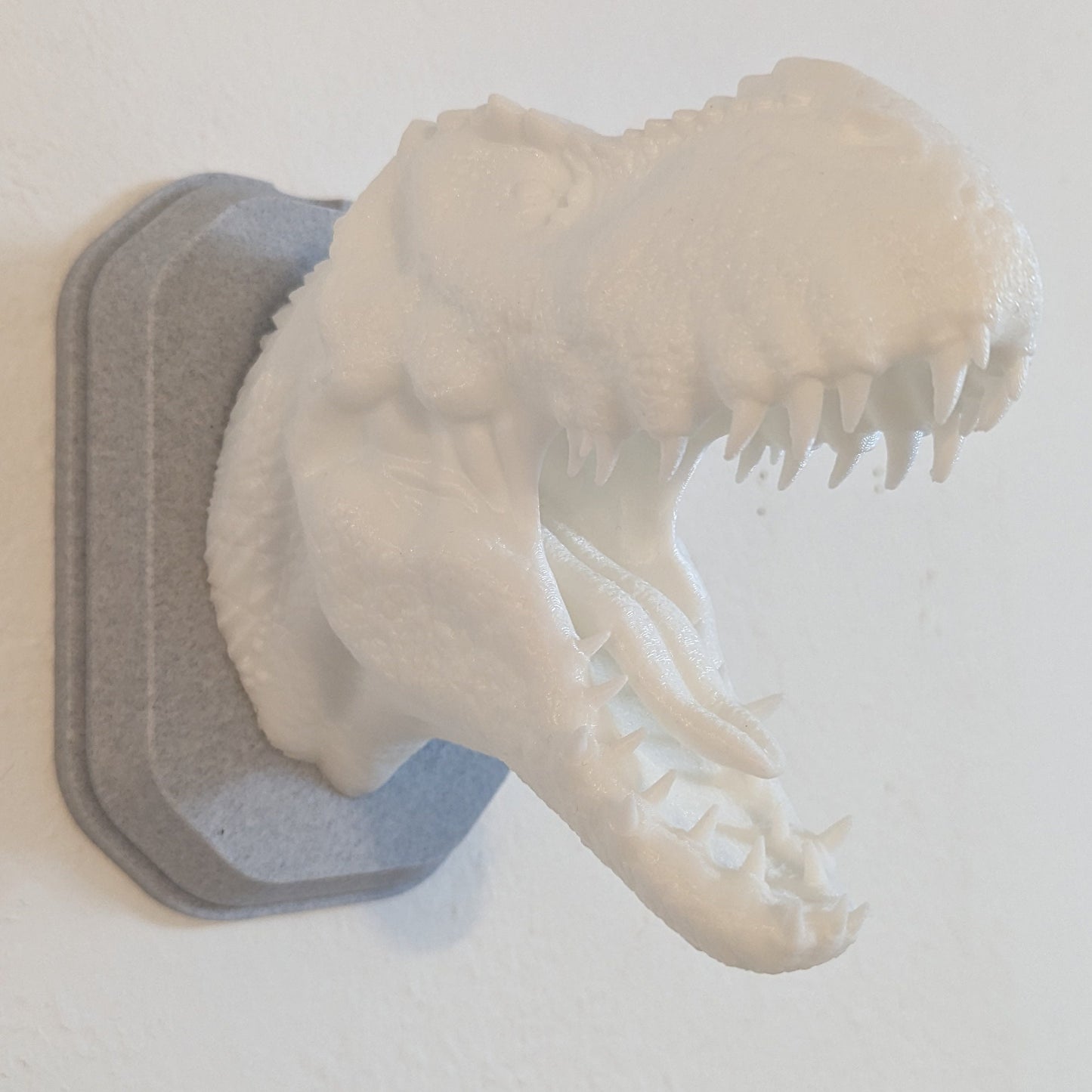 Tyrannosaurus rex T-Rex inspired wall trophy lamp to decorate your room: bedroom, playroom or office.