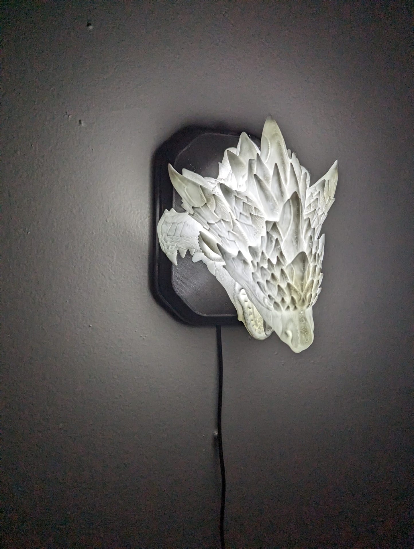 Monster Hunter Rathalos inspired wall trophy lamp to decorate your room bedroom, playroom or office