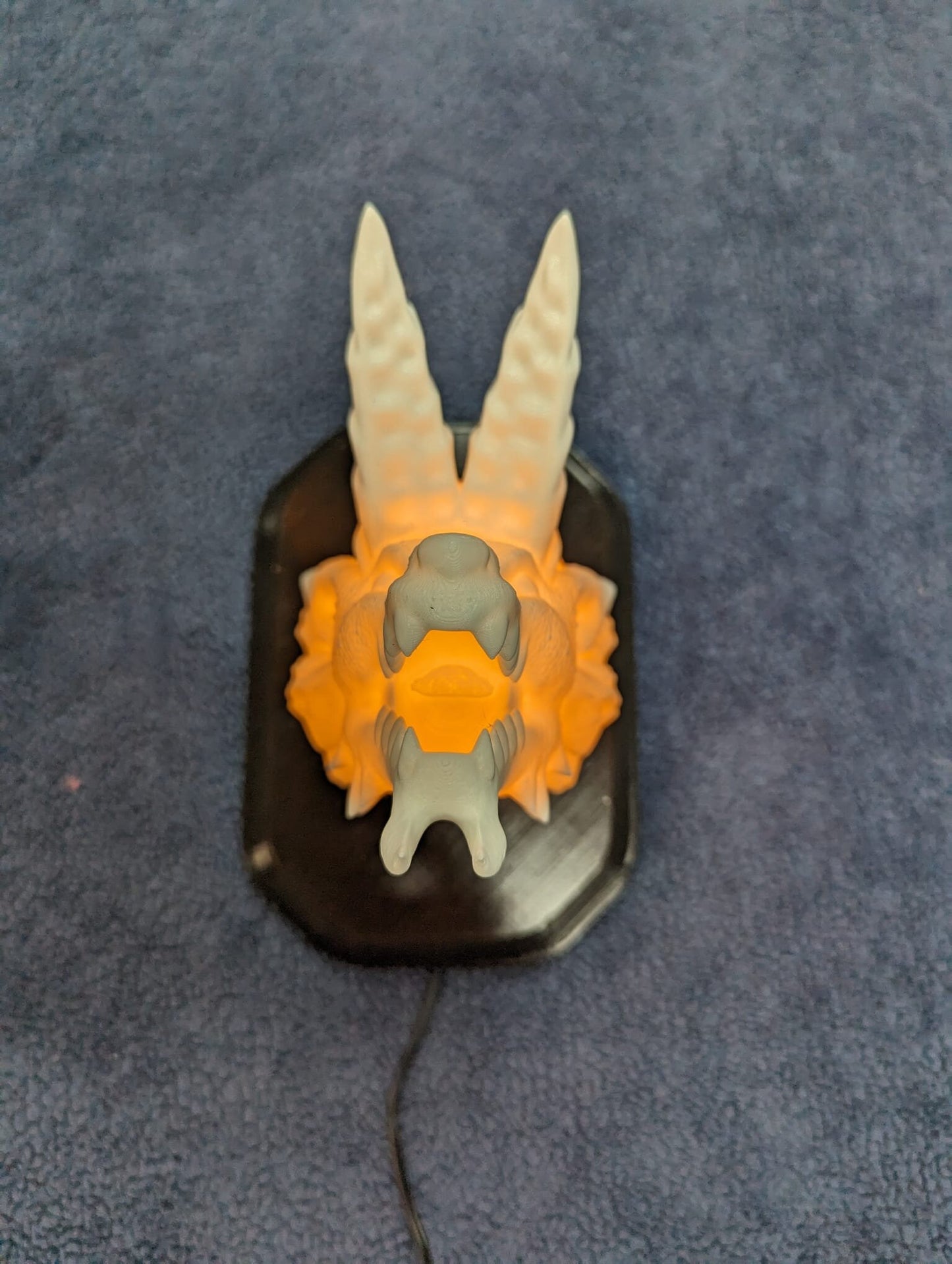 Monster Hunter Zinogre inspired wall trophy lamp to decorate your room bedroom, playroom or office