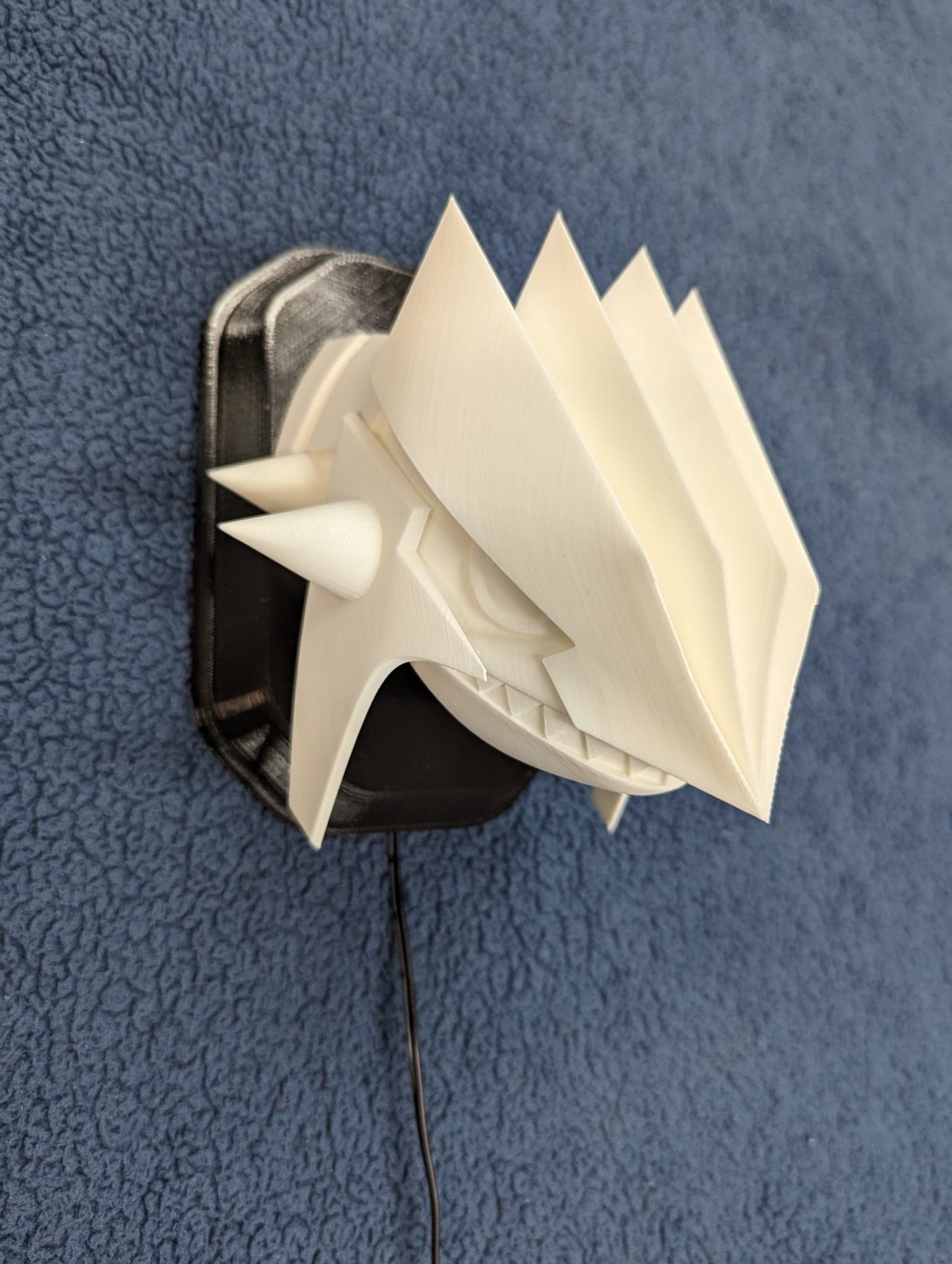 Pokemon's Groudon inspired wall trophy lamp to decorate your room: bedroom, playroom or office.