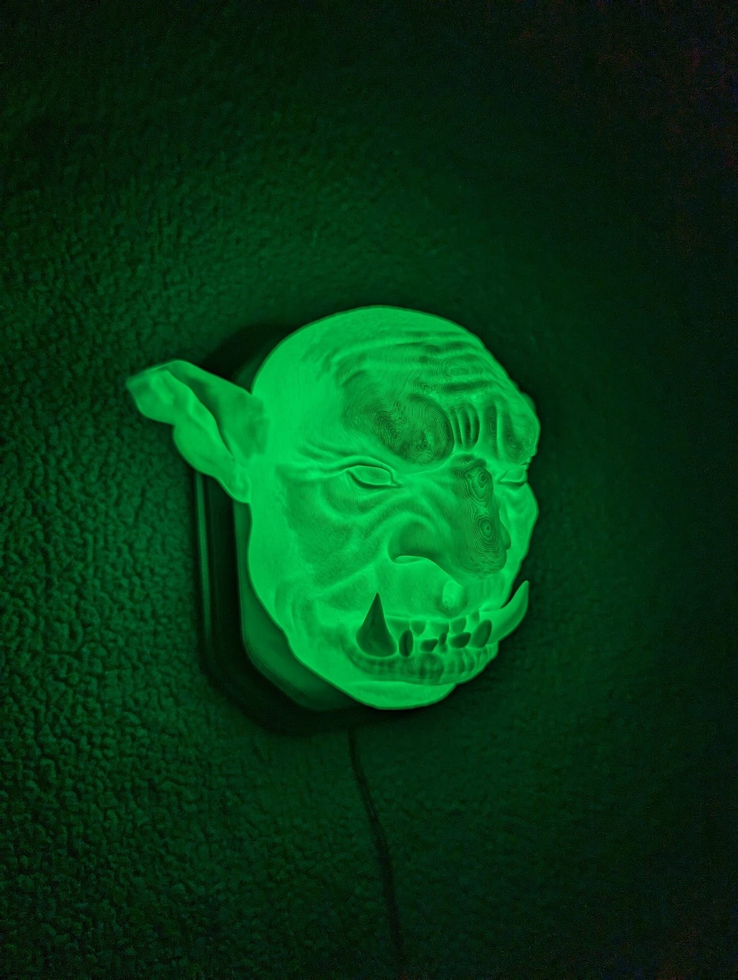 Cave Troll Head wall trophy lamp to decorate your room: bedroom, playroom or office.