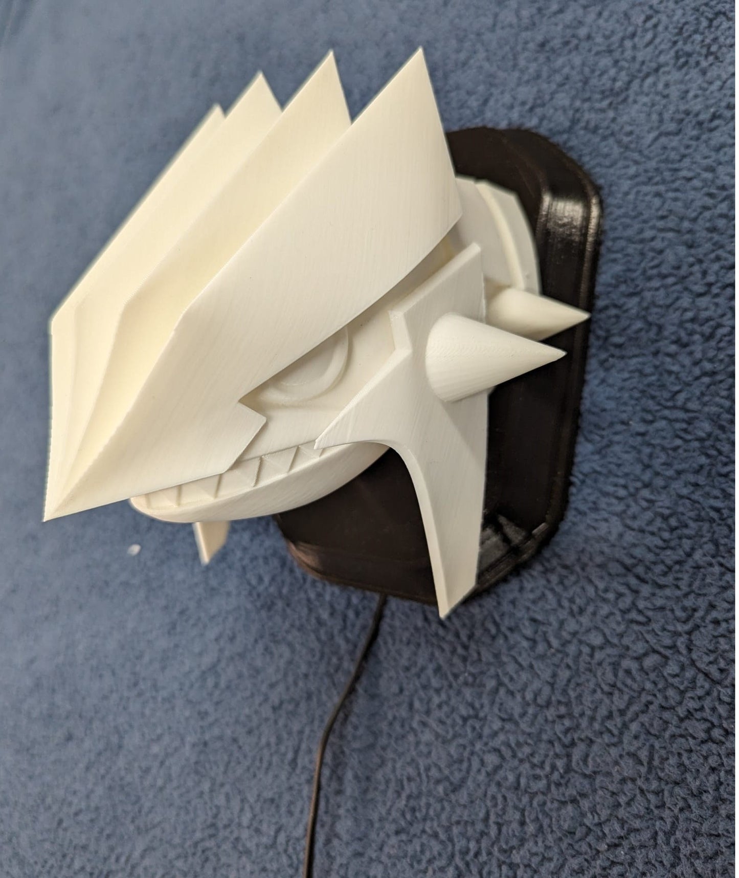 Pokemon's Groudon inspired wall trophy lamp to decorate your room: bedroom, playroom or office.