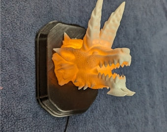 Monster Hunter Zinogre inspired wall trophy lamp to decorate your room bedroom, playroom or office