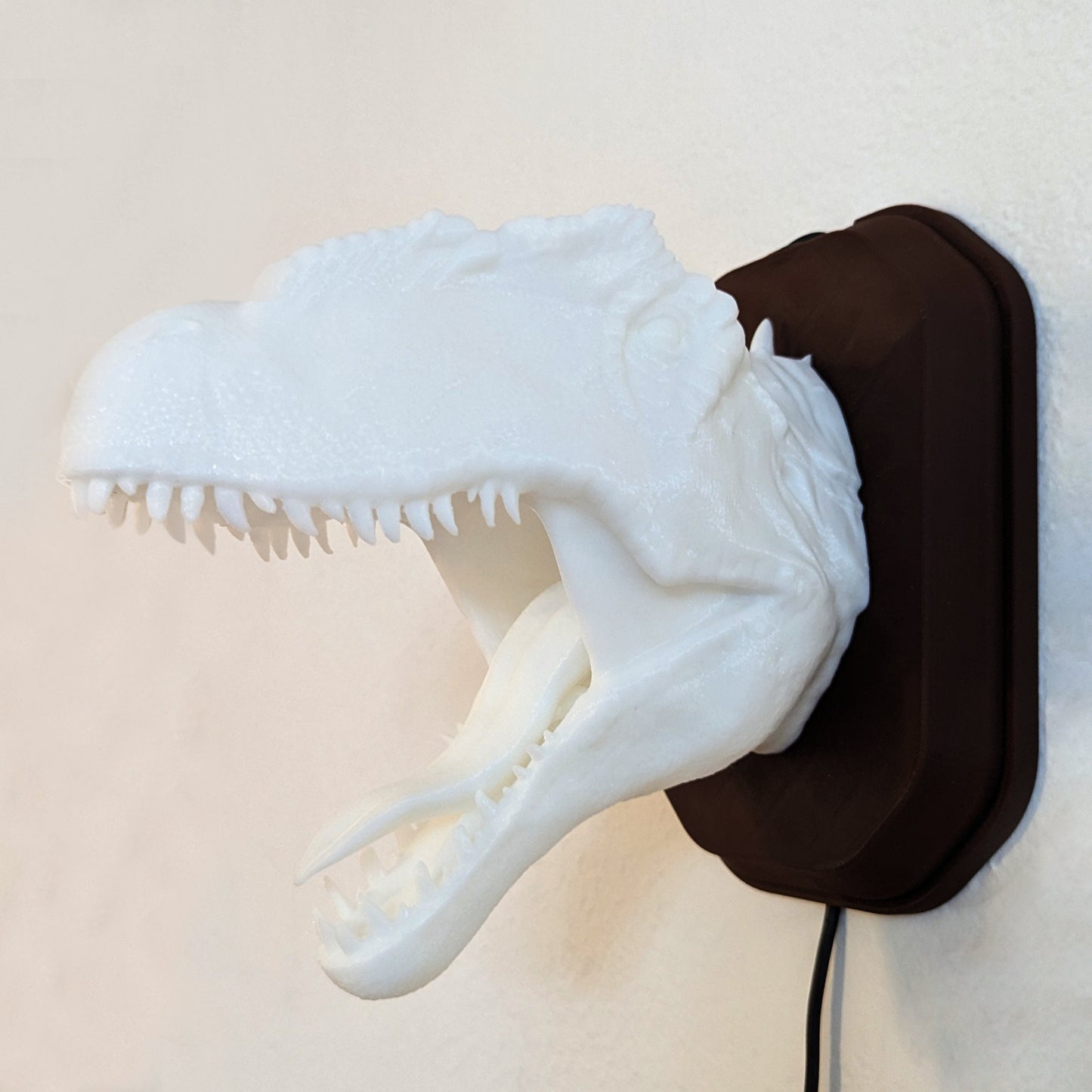 Allosaurus inspired wall trophy lamp to decorate your room: bedroom, playroom or office.
