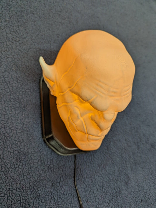 Lord of the Rings Azog inspired wall trophy lamp to decorate your room: bedroom, playroom or office.