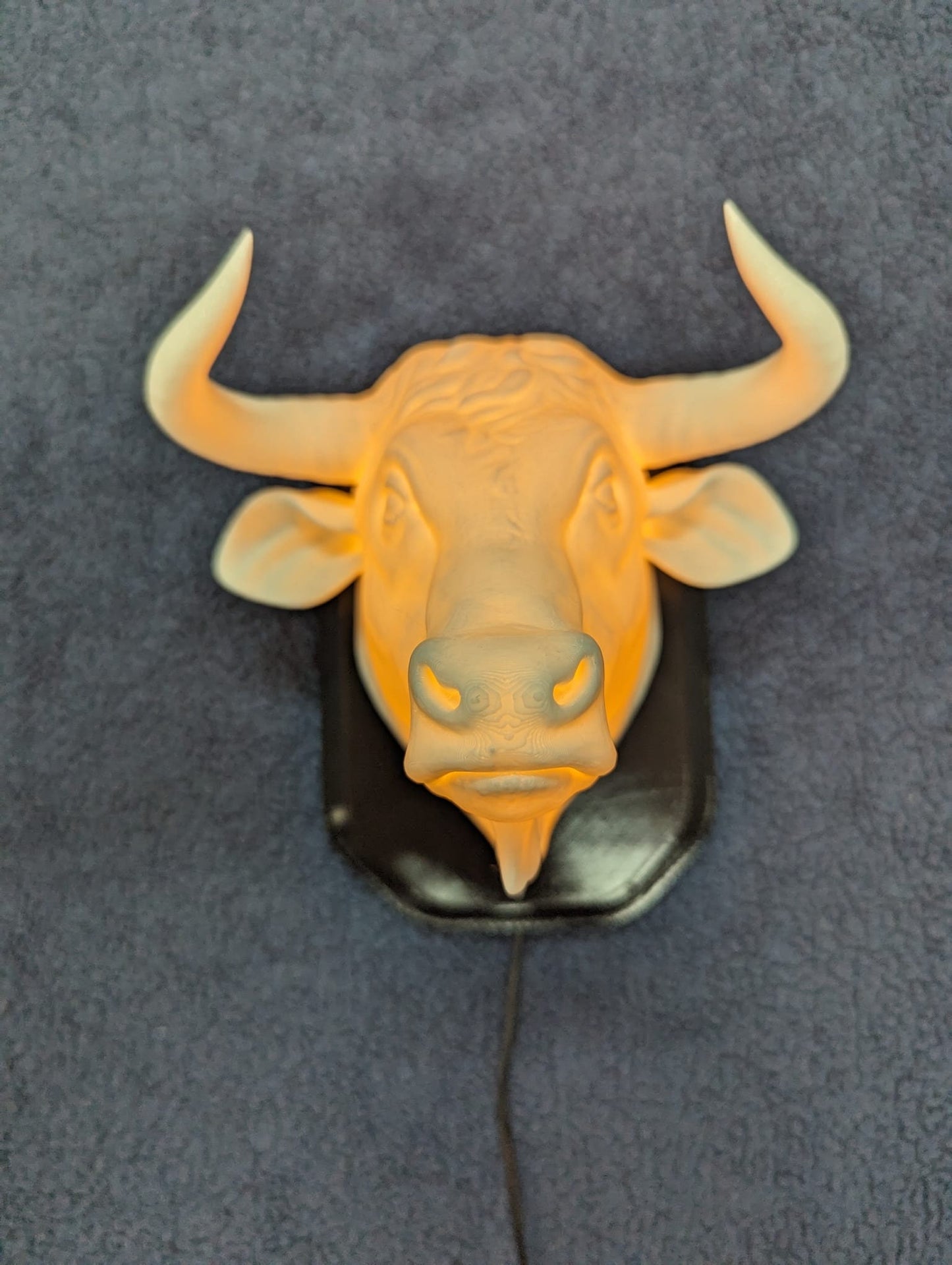 Angry Bull wall trophy lamp to decorate your room: bedroom, playroom or office.